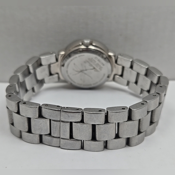 Womens Eddie Bauer SM Textured Sport Date Watch Silver Tone Date New Battery main image 8